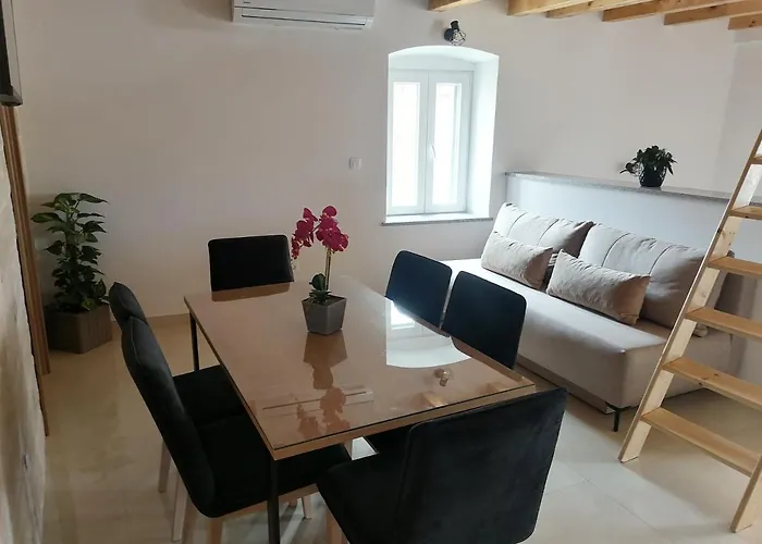 Apartman Ivana *