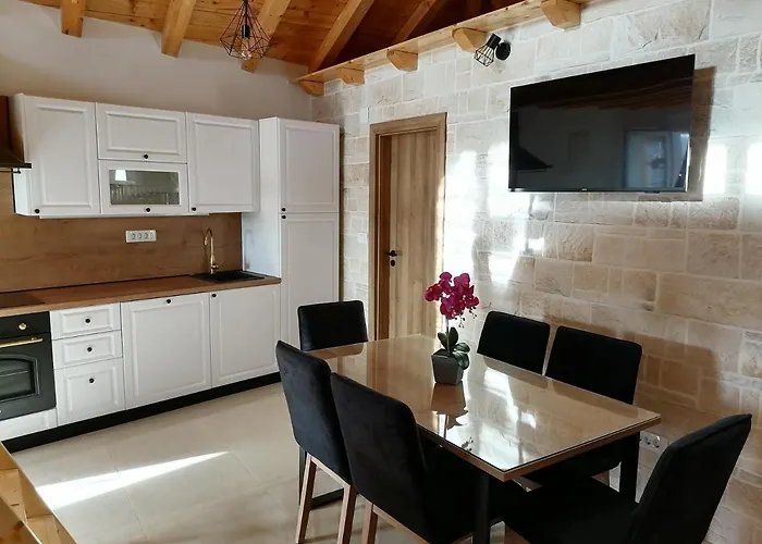 Ivana Apartman