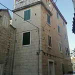 Ivana Τρογκίρ