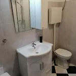 Ivana * Τρογκίρ