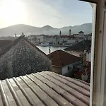 Ivana Διαμέρισμα *