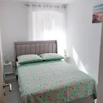Ivana * Τρογκίρ