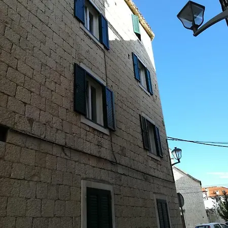Ivana Apartman